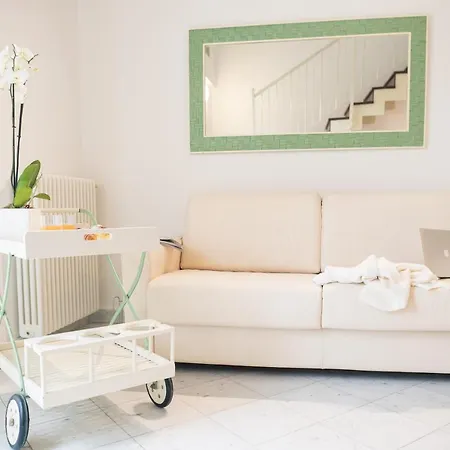 Corte Lotti Charming Loft Апартаменты *